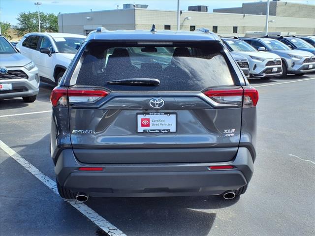 2022 Toyota RAV4 XLE
