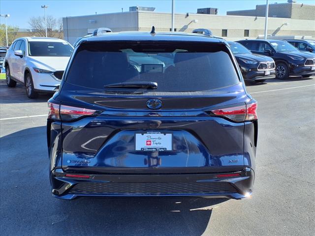 2025 Toyota Sienna XSE