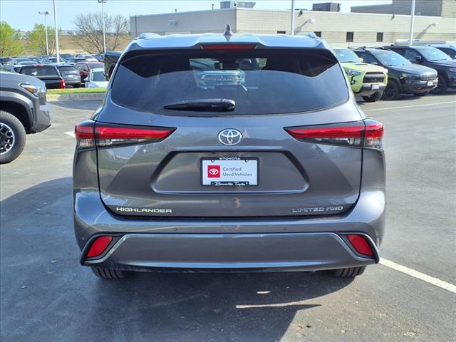 2022 Toyota Highlander LIMITED