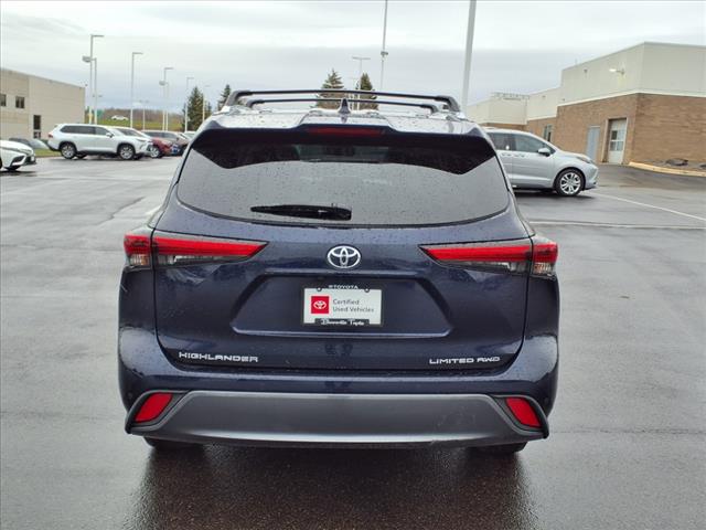 2022 Toyota Highlander LIMITED