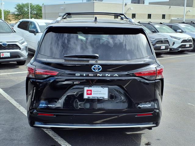 2025 Toyota Sienna PLATINUM