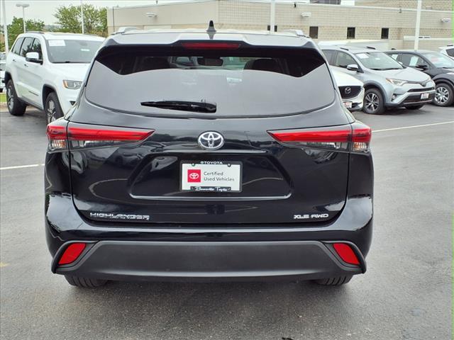 2021 Toyota Highlander XLE