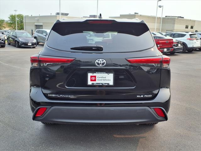 2022 Toyota Highlander XLE