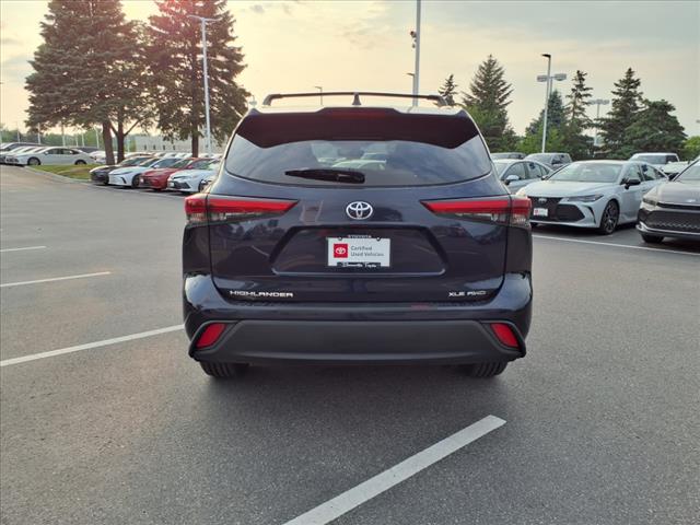 2022 Toyota Highlander XLE