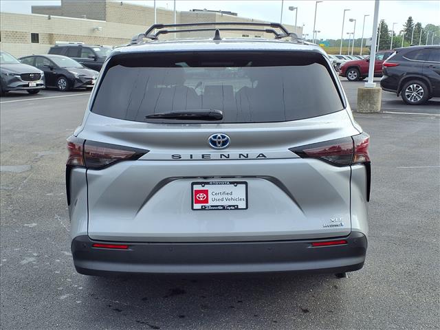 2024 Toyota Sienna XLE