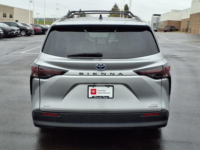 2024 Toyota Sienna XLE