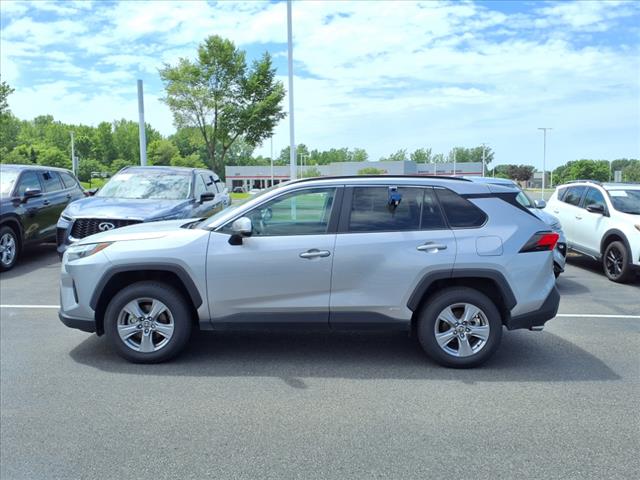 2022 Toyota RAV4 Hybrid HYBRID XLE