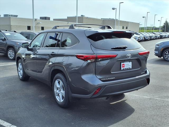 2022 Toyota Highlander LE