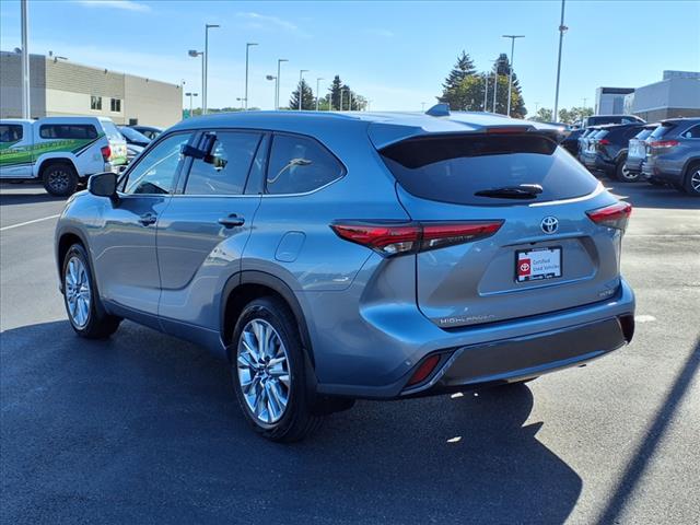 2022 Toyota Highlander Hybrid HYBRID LIMITED