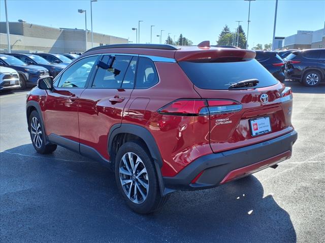 2024 Toyota Corolla Cross XLE