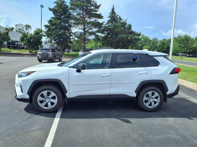 2022 Toyota RAV4 LE