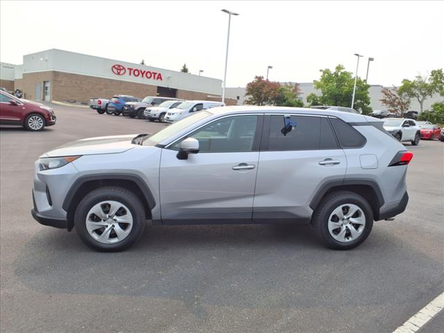 2022 Toyota RAV4 LE