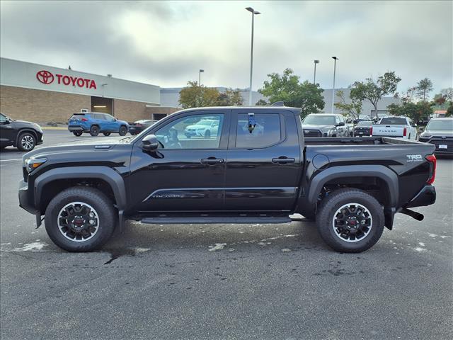2025 Toyota Tacoma TRD OFF ROAD HYBR
