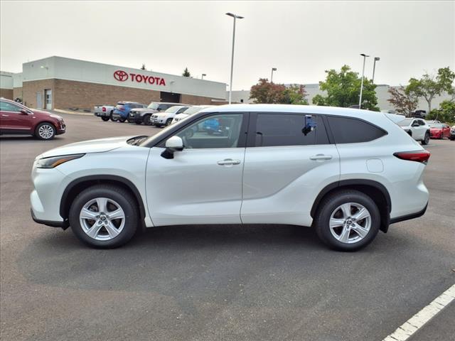 2022 Toyota Highlander LE