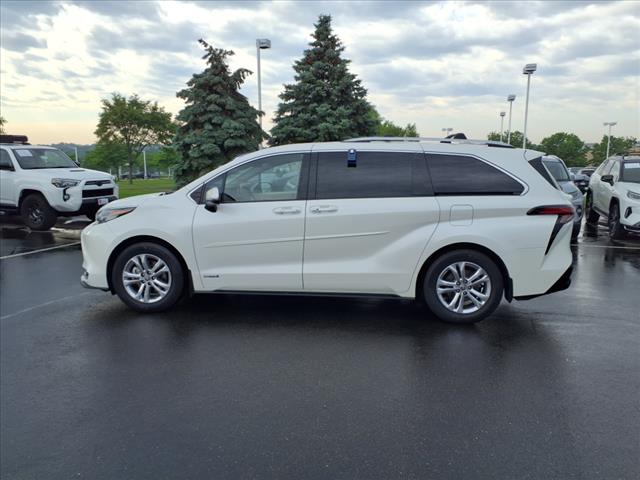 2021 Toyota Sienna PLATINUM