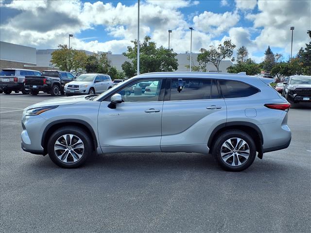 2021 Toyota Highlander Hybrid HYBRID XLE