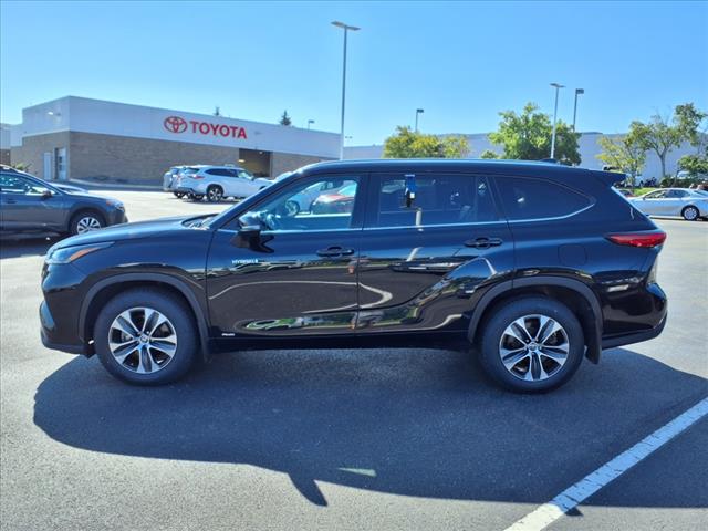 2021 Toyota Highlander Hybrid HYBRID XLE