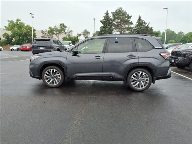 2025 Subaru Forester TOURING