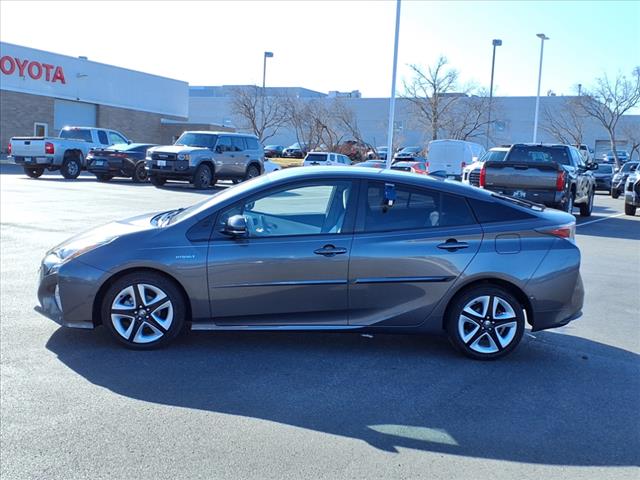 2018 Toyota Prius FOUR TOURING