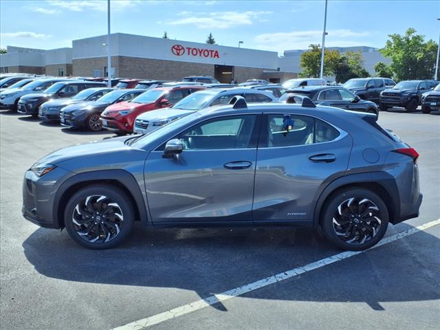 2020 Lexus UX 250h 