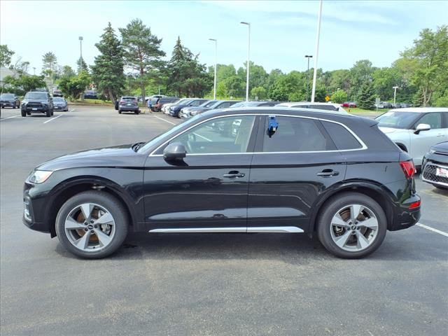 2022 Audi Q5 PREMIUM PLUS