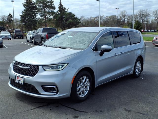 2023 Chrysler Pacifica TOURING