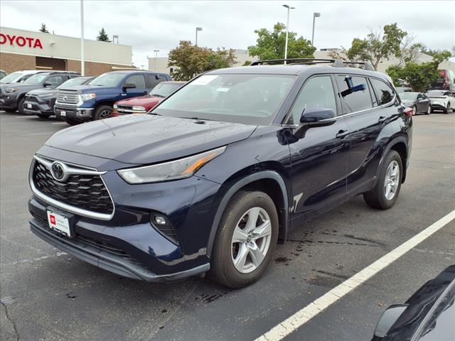 2022 Toyota Highlander LE
