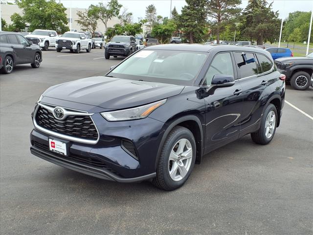 2022 Toyota Highlander L