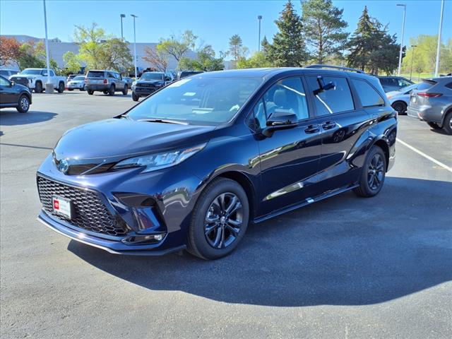 2025 Toyota Sienna XSE