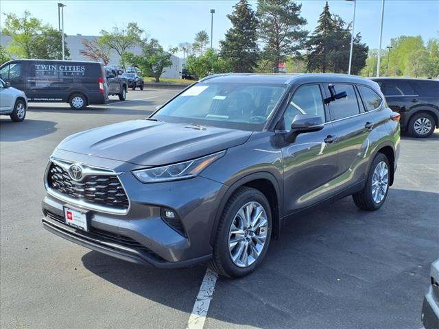 2022 Toyota Highlander LIMITED