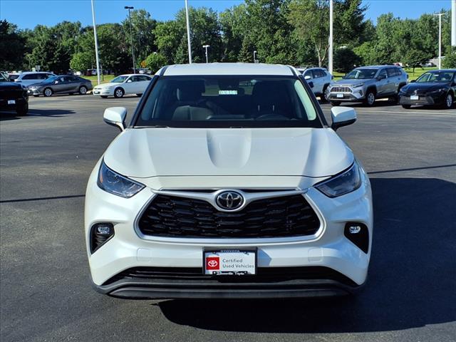 2022 Toyota Highlander LE