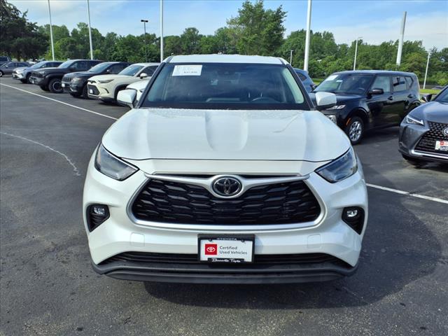 2022 Toyota Highlander LE