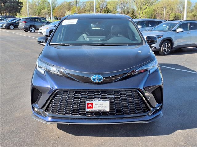 2025 Toyota Sienna XSE