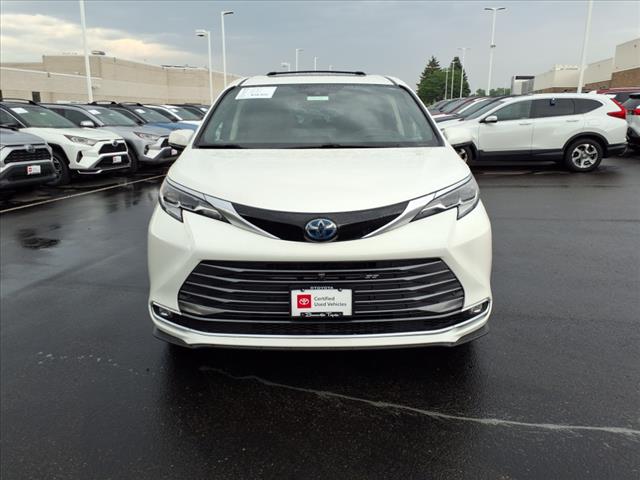 2021 Toyota Sienna PLATINUM