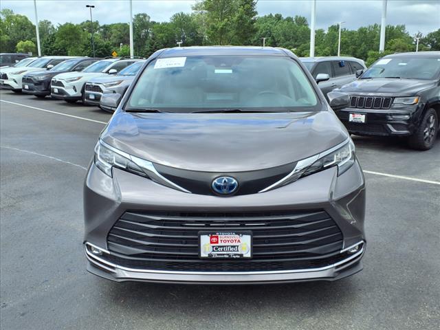 2021 Toyota Sienna XLE