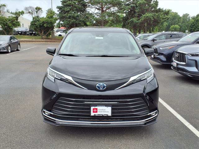 2021 Toyota Sienna XLE