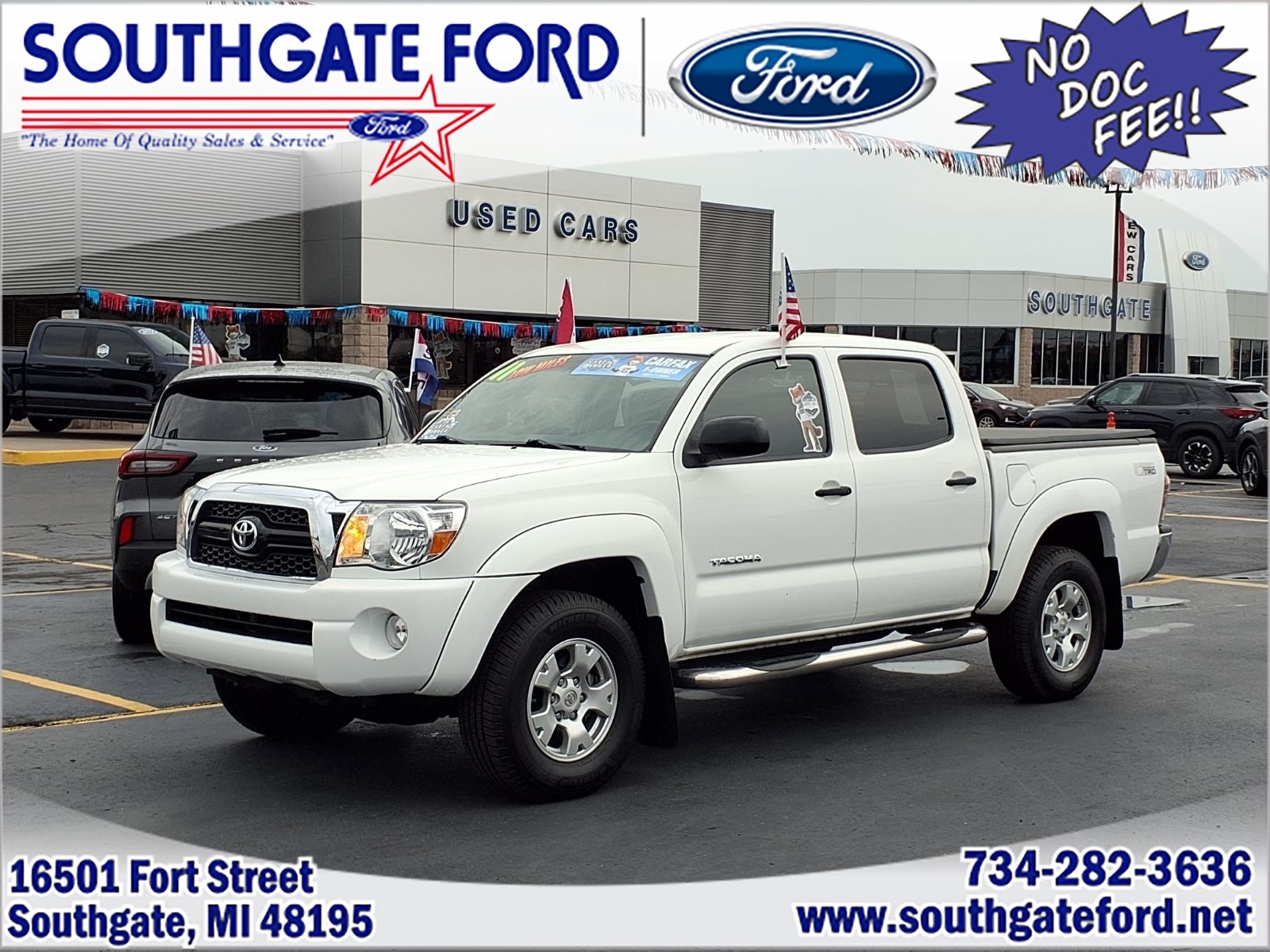 Super White 2011 Toyota Tacoma Pickup Truck 4X2 5-Speed Automatic