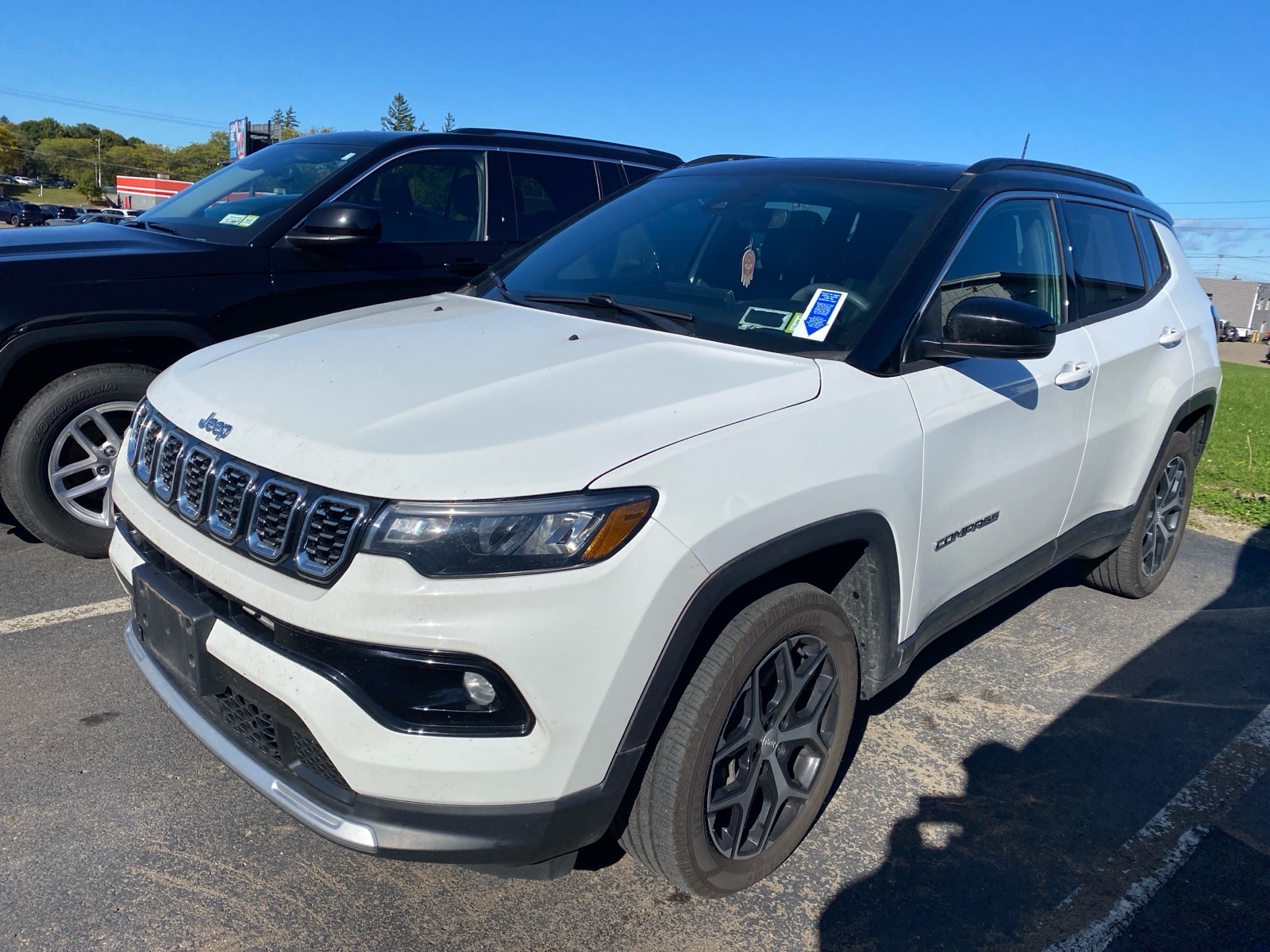 White 2024 Jeep Compass SUV / Crossover Four-Wheel Drive Automatic