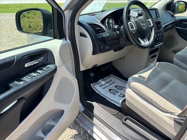 2017 Dodge Grand Caravan SE Minivan 4D