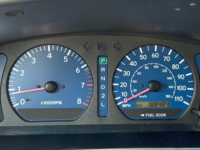 2003 Toyota Sienna LE Minivan 4D