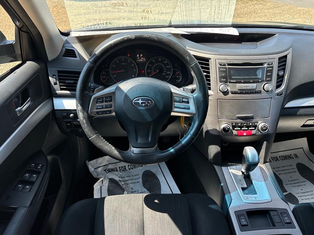 2013 Subaru Outback Premium - Photo 13