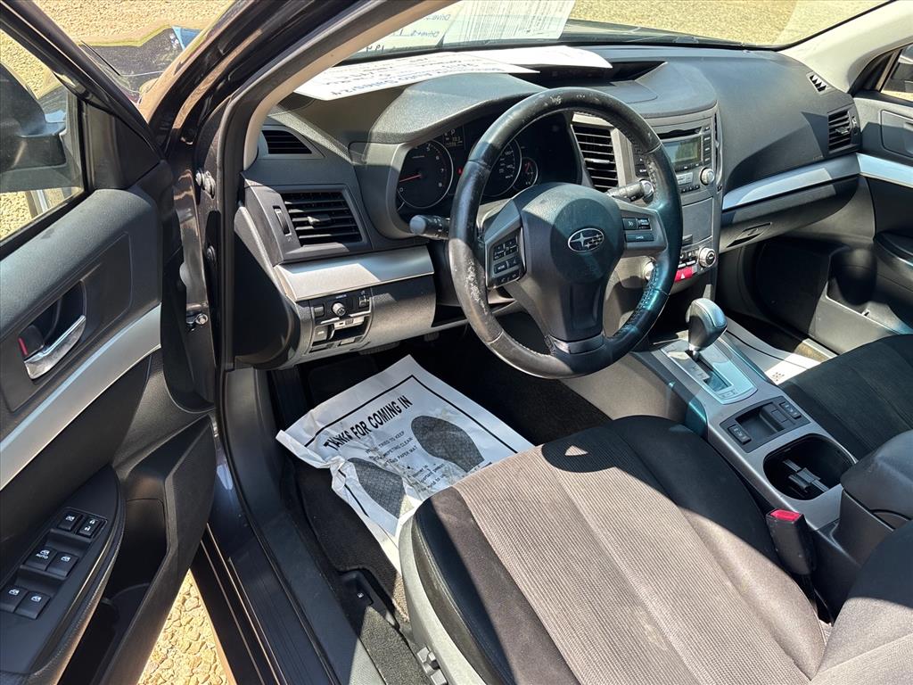 2013 Subaru Outback Premium - Photo 14