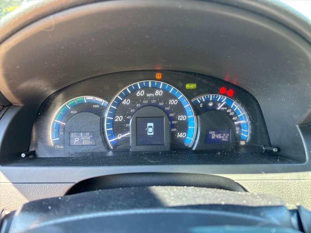 2013 Toyota Camry XLE Hybrid - Photo 15