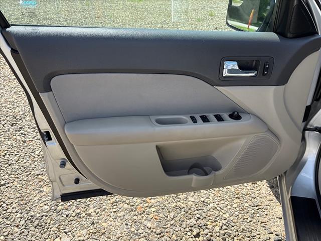 2012 Ford Fusion SE Sedan 4D
