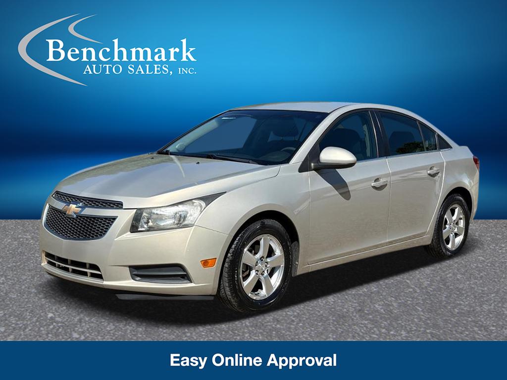 2012 Chevrolet Cruze 4-Door Sedan 1LT's photo