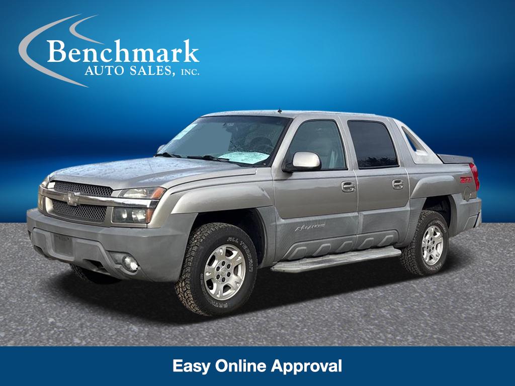 2002 Chevrolet Avalanche Base's photo