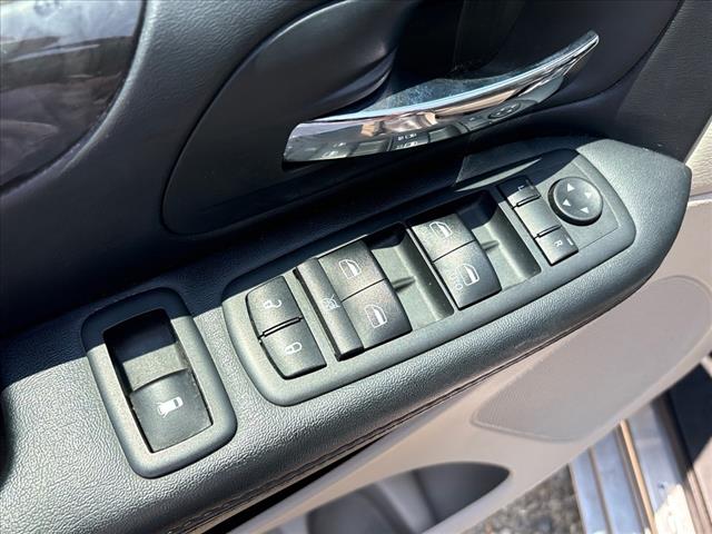 2017 Dodge Grand Caravan SE Minivan 4D