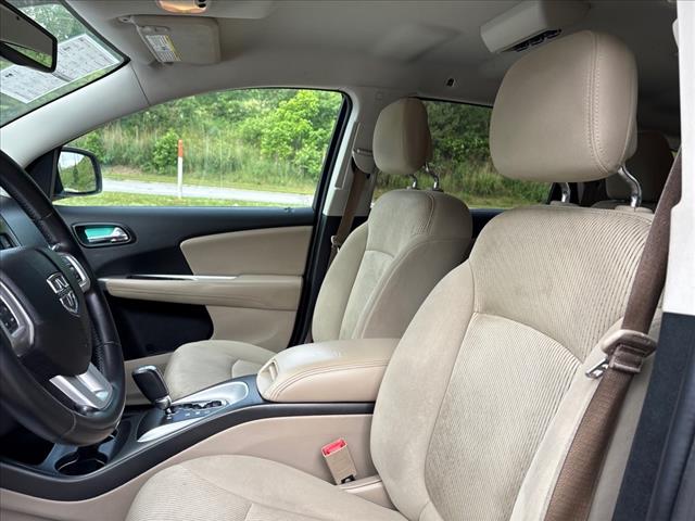2017 Dodge Journey SE Sport Utility 4D