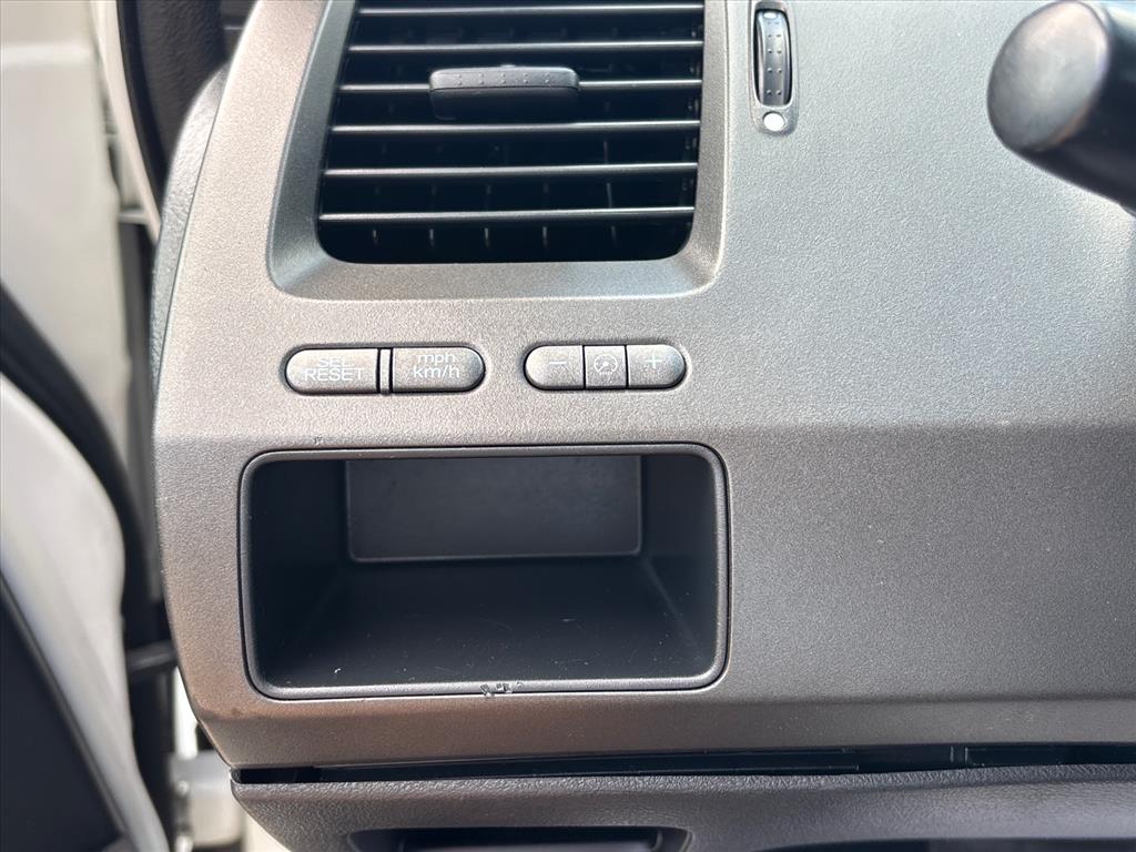 2010 Honda Civic LX-S - Photo 22
