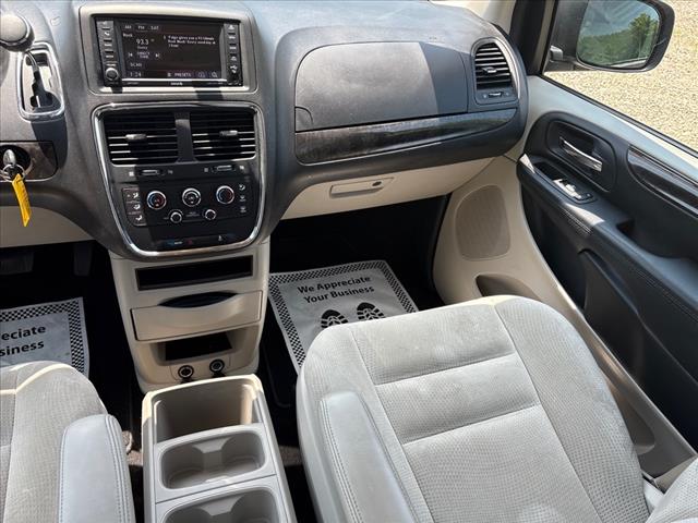 2017 Dodge Grand Caravan SE Minivan 4D